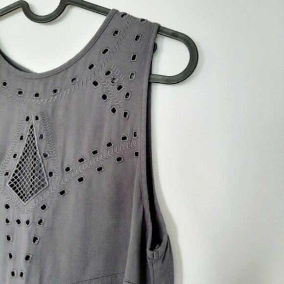 GENTLE FAWN Boho Tonal Embroidered Crewneck Tank Top Gray Sz S - Picture 5 of 15